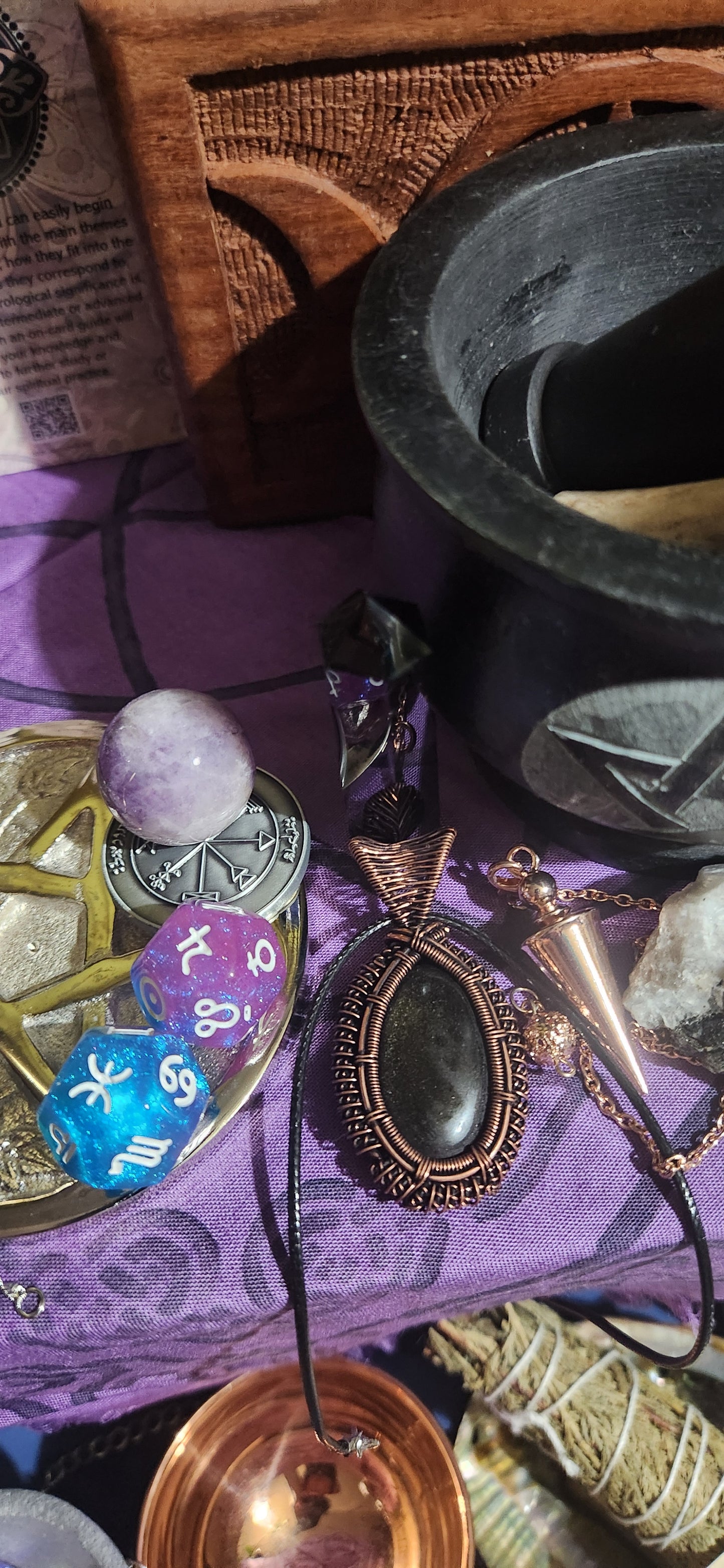 Intuition witch altar set!