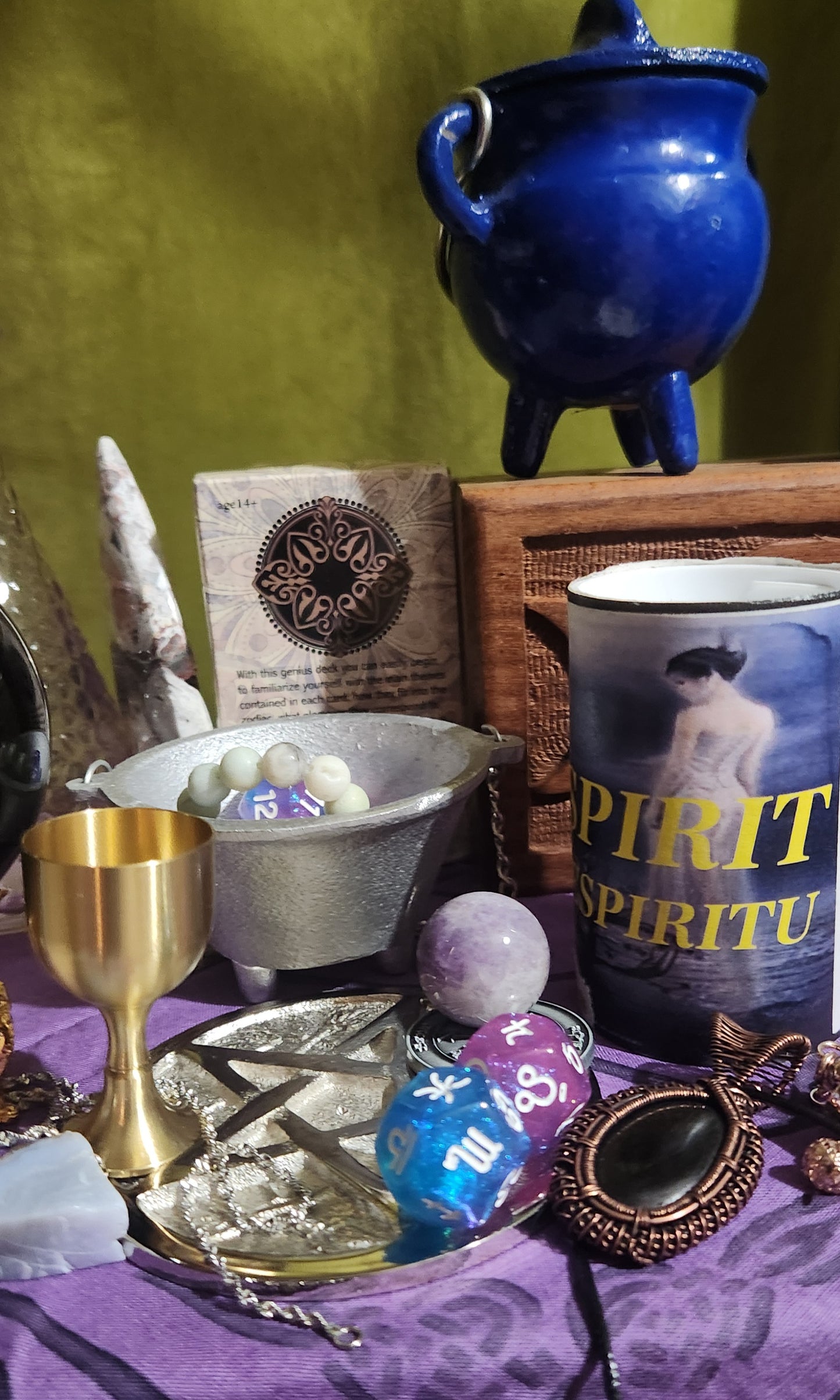 Intuition witch altar set!
