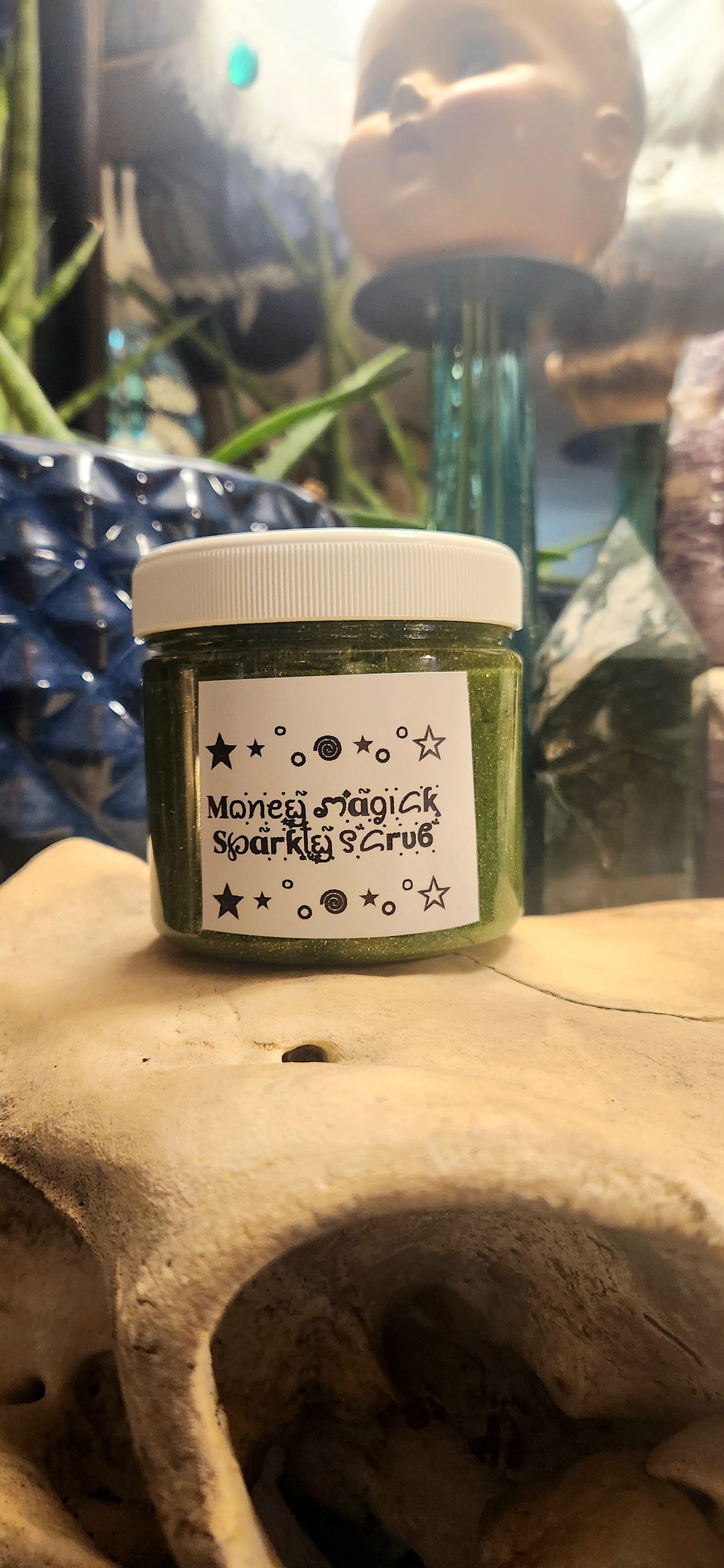 Money magic scrub